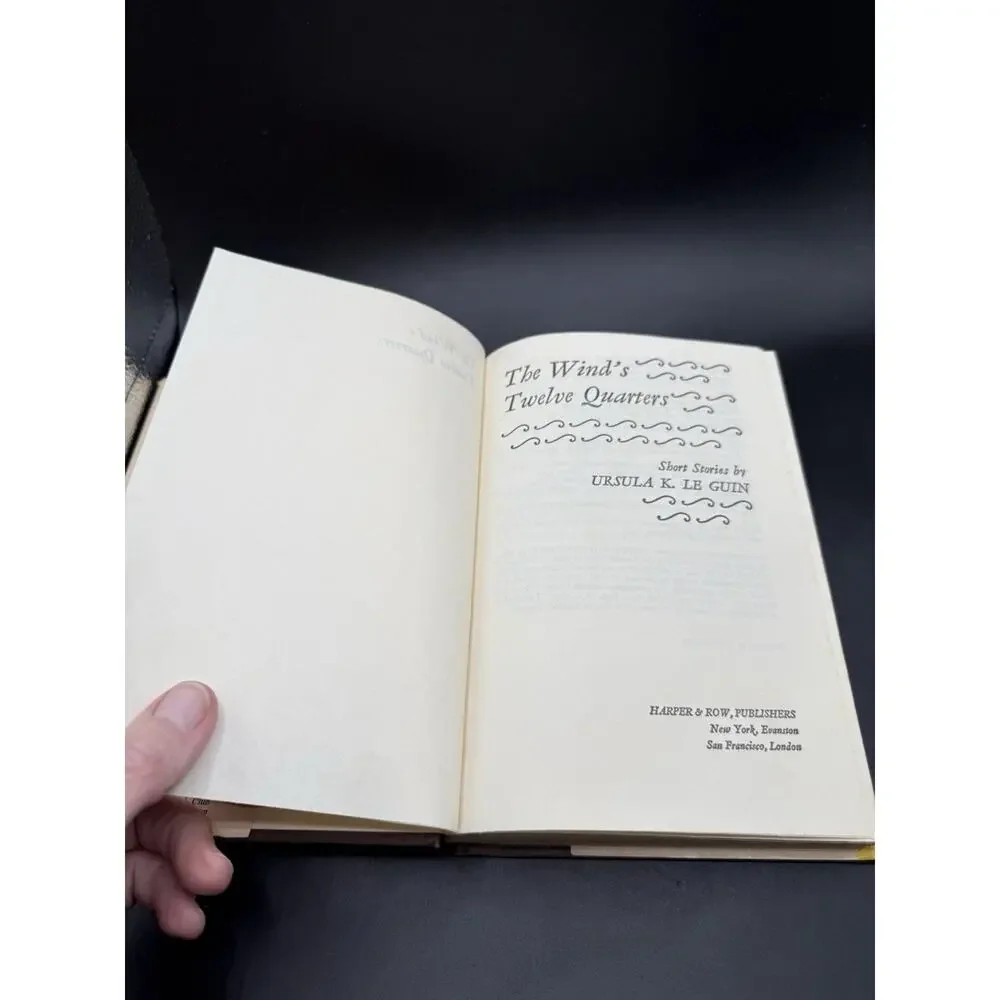 The Wind's Twelve Quarters - Ursula K Le Guin 1975 Vintage Book Club Ed. HCDJ